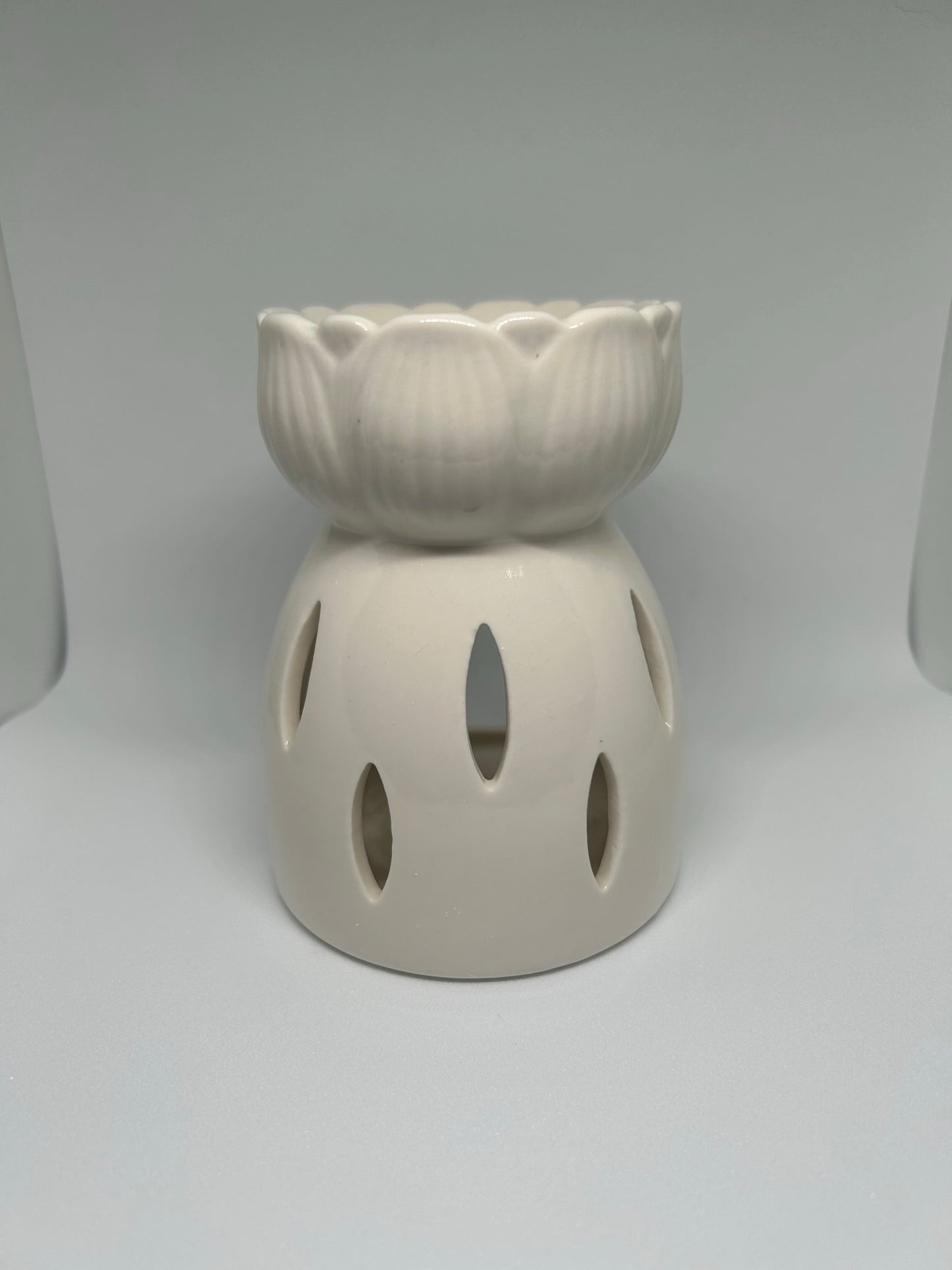 White Lotus Flower Wax Warmer